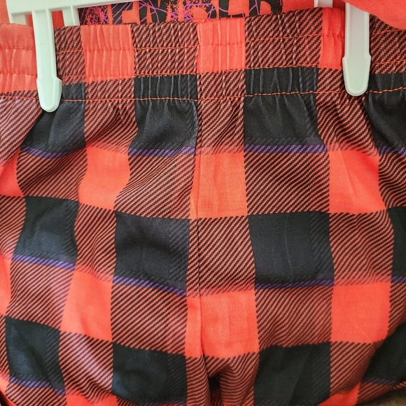 NWT Cat & Jack Boys Orange Creepy Crew Halloween Sleep Set Pajamas Top & Shorts - Picture 3 of 4